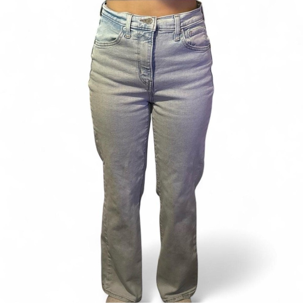 High-Rise Crop Flare Women’s Levi Jeans - Light Gray